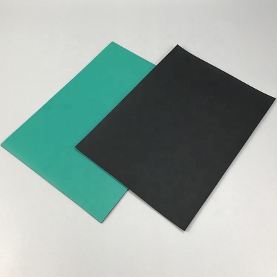 100cm X 90cm Độ bền bề mặt ESD Thảm chống tĩnh điện 10E6 Sàn thích hợp