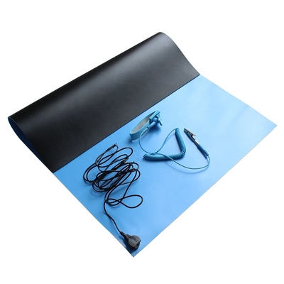 100cm X 90cm Độ bền bề mặt ESD Thảm chống tĩnh điện 10E6 Sàn thích hợp