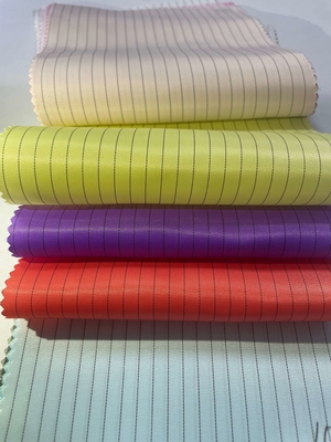 Phòng sạch chống tĩnh điện Chống bụi Lưới 5 mm Vải đồng phục Polyester Ripstop ESD Vải chống tĩnh điện cho quần áo bảo hộ lao động