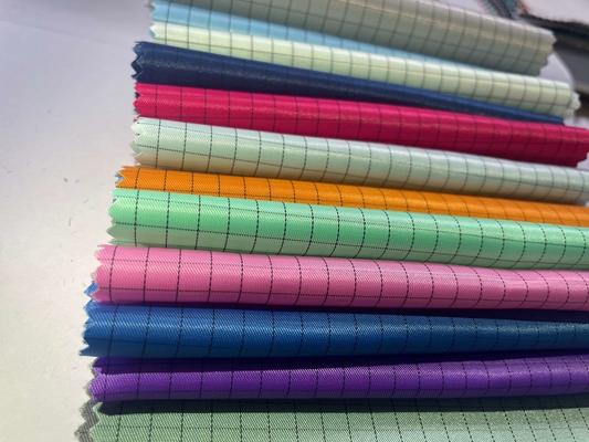 Vải chống tĩnh điện Vải Twill TC 65/35 Phòng sạch Quần áo bảo hộ lao động chống tĩnh điện Vải chức năng