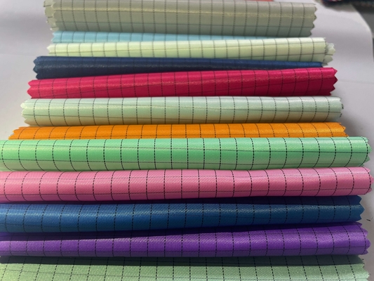 Vải chống tĩnh điện Vải Twill TC 65/35 Phòng sạch Quần áo bảo hộ lao động chống tĩnh điện Vải chức năng