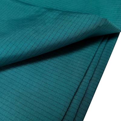 166 * 89 Vải Polyester chống tĩnh điện Lưới 5mm cho áo choàng bảo vệ dùng một lần