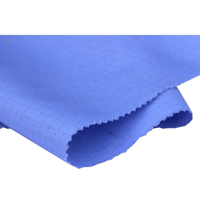 ESD Chống tĩnh điện Vải không dệt Polyester Sợi carbon cho phòng sạch