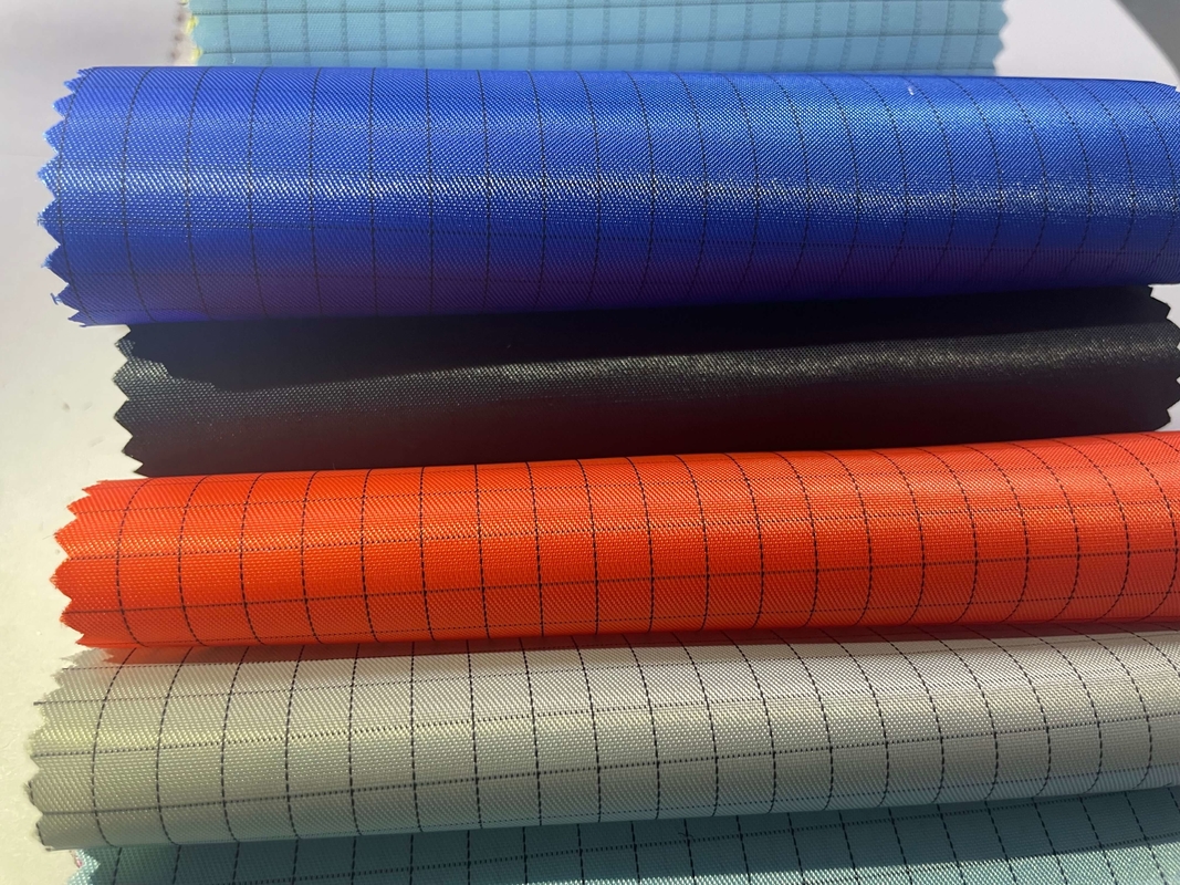 Lưới 5 mm ESD Polyester Chống tĩnh điện Chống tĩnh điện Phòng sạch Vải dẫn điện Vải quần áo không bụi